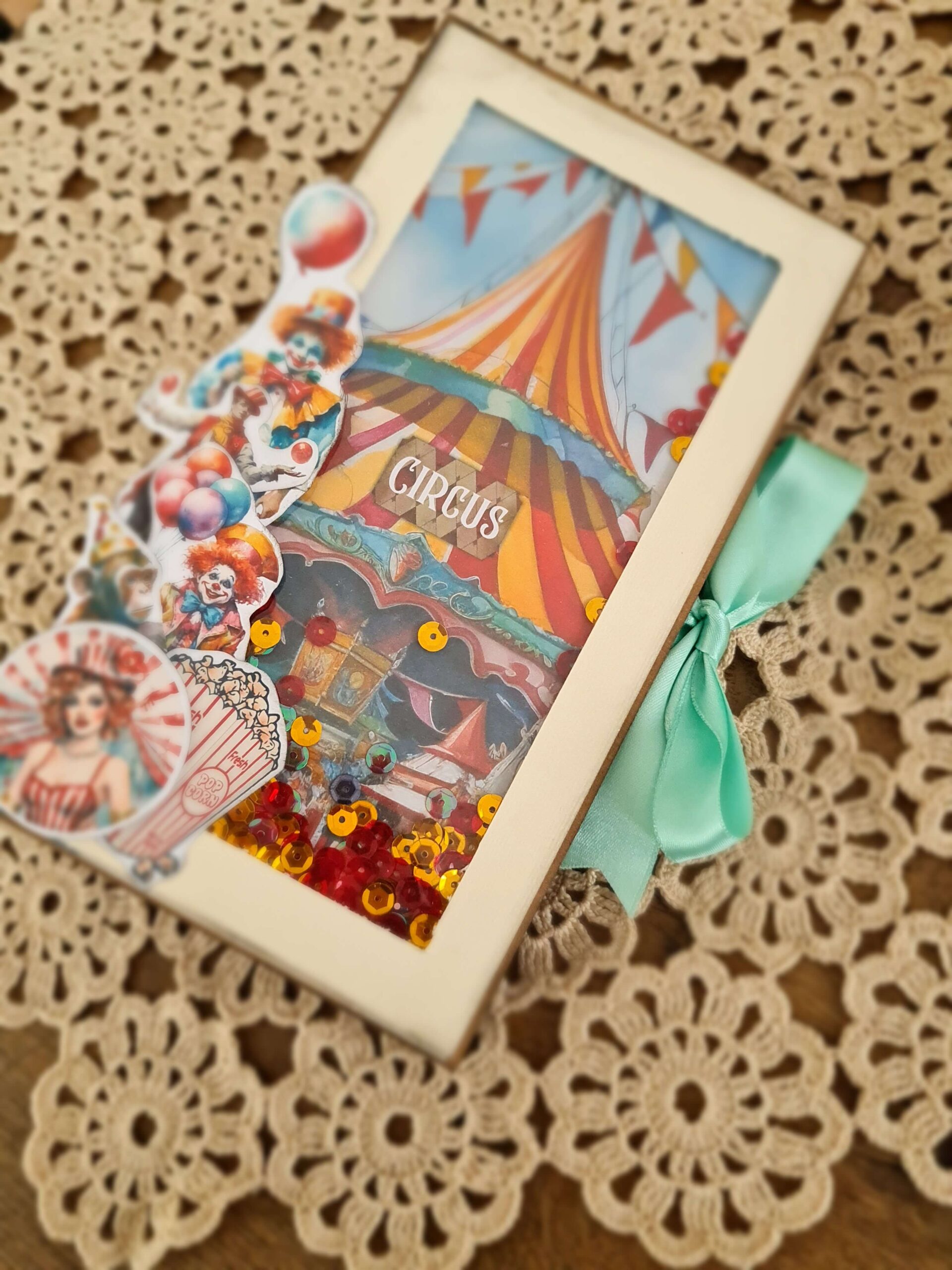 20240306_135046 Мини албумче „Цирк“ с поп-ъп странички - Image 1