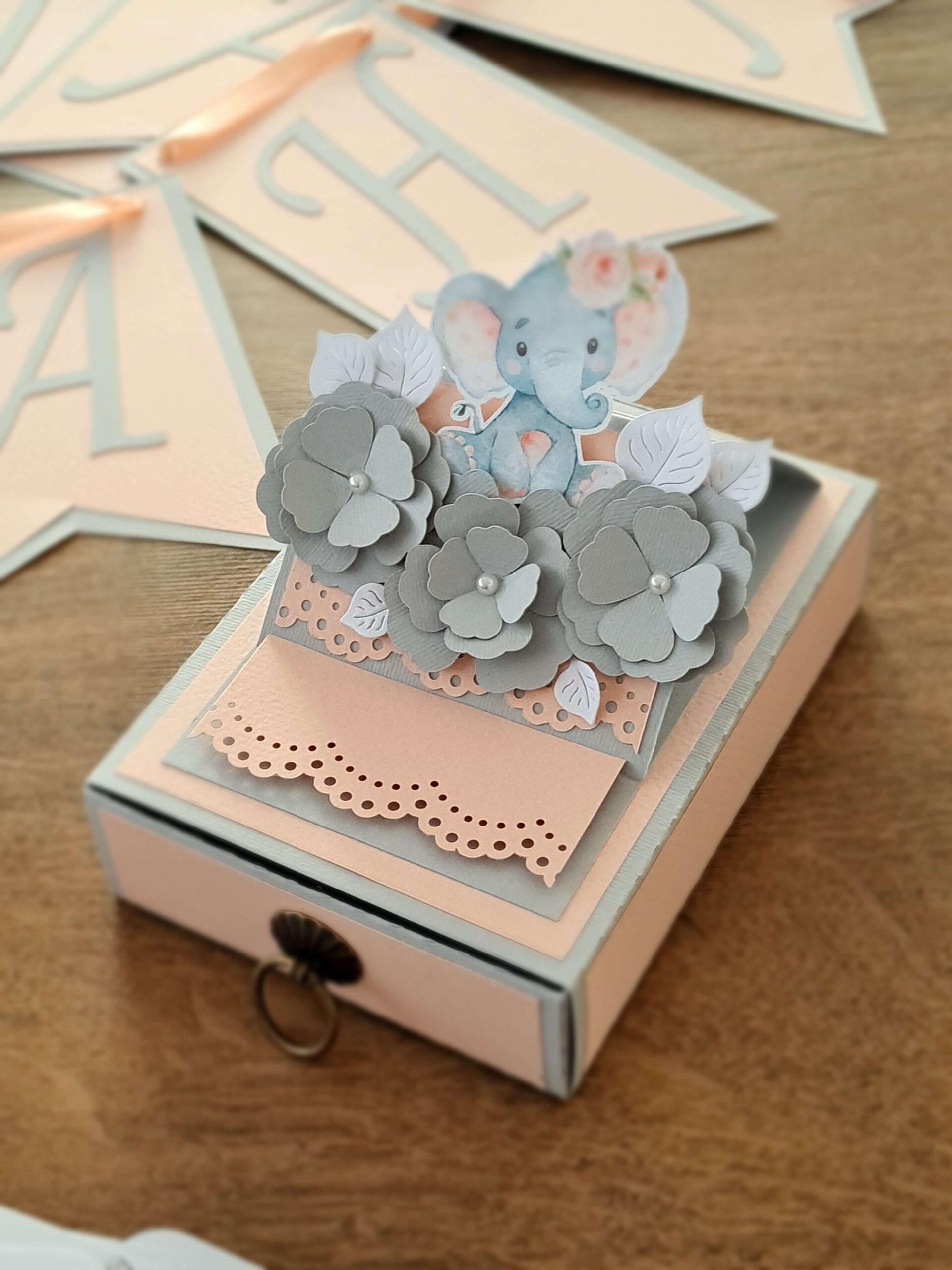 20230130_125625 Комплект за погача "Слонче" - Image 1